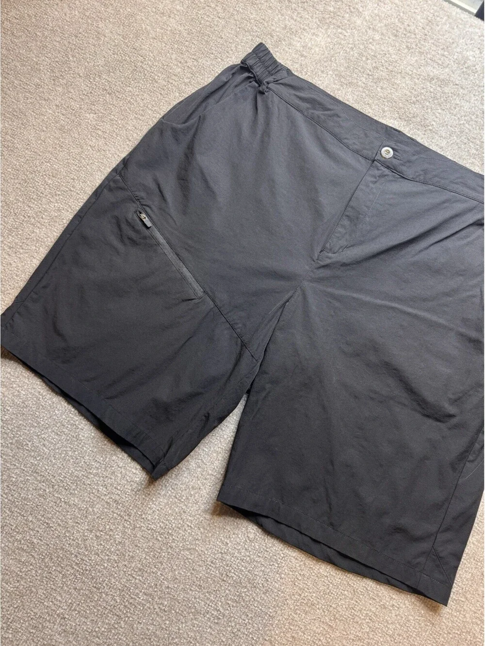Men's 2XL Black Hybrid Shorts XXL (977)